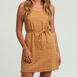 NEW RYTHM Amalie honey dress